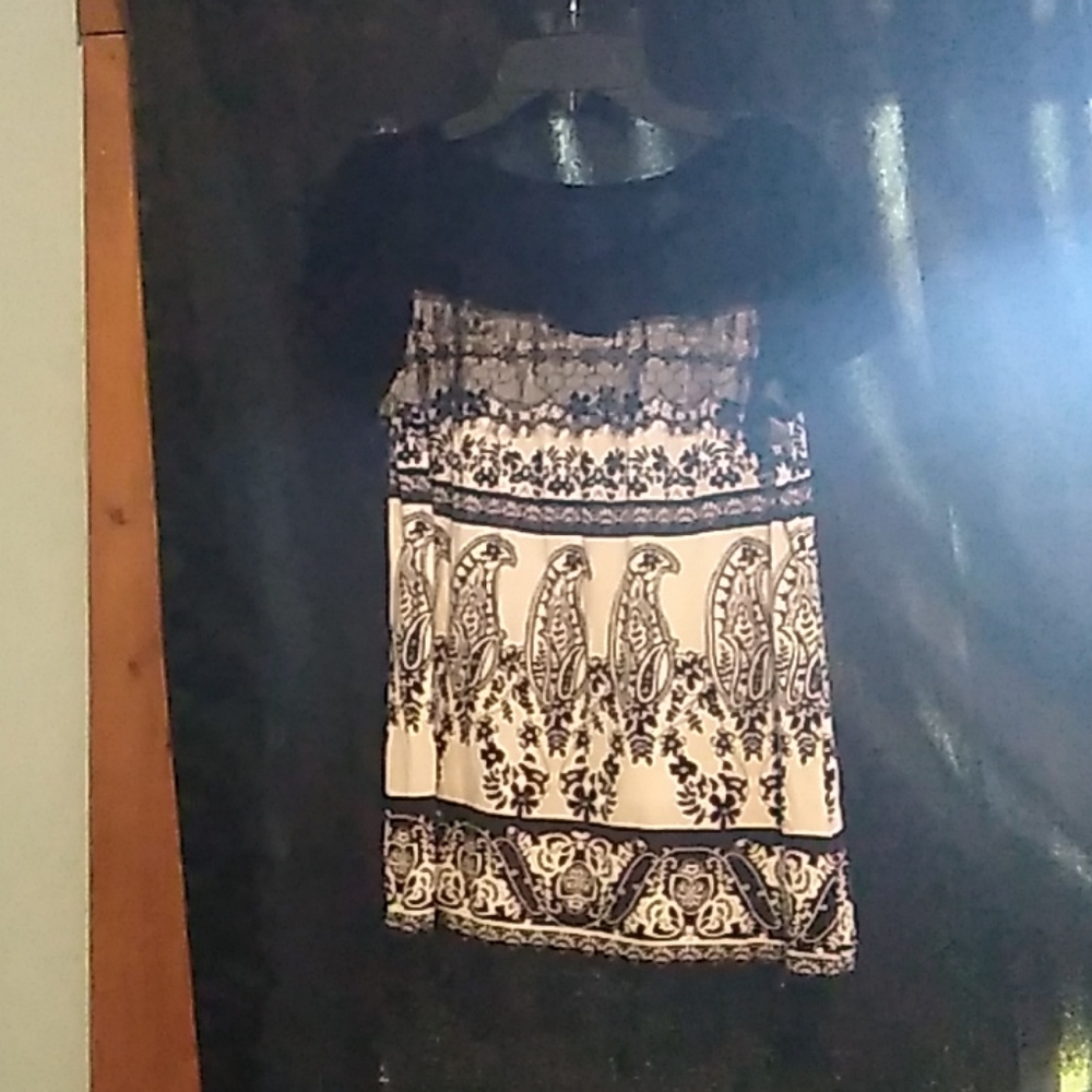 Woman's t-shirt